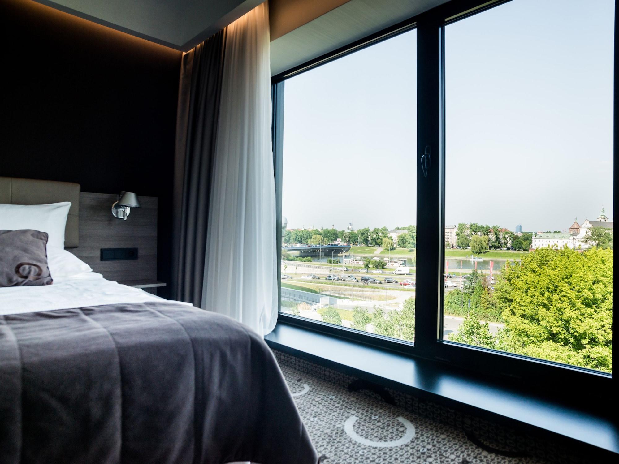 Q Hotel Plus Krakow Dış mekan fotoğraf