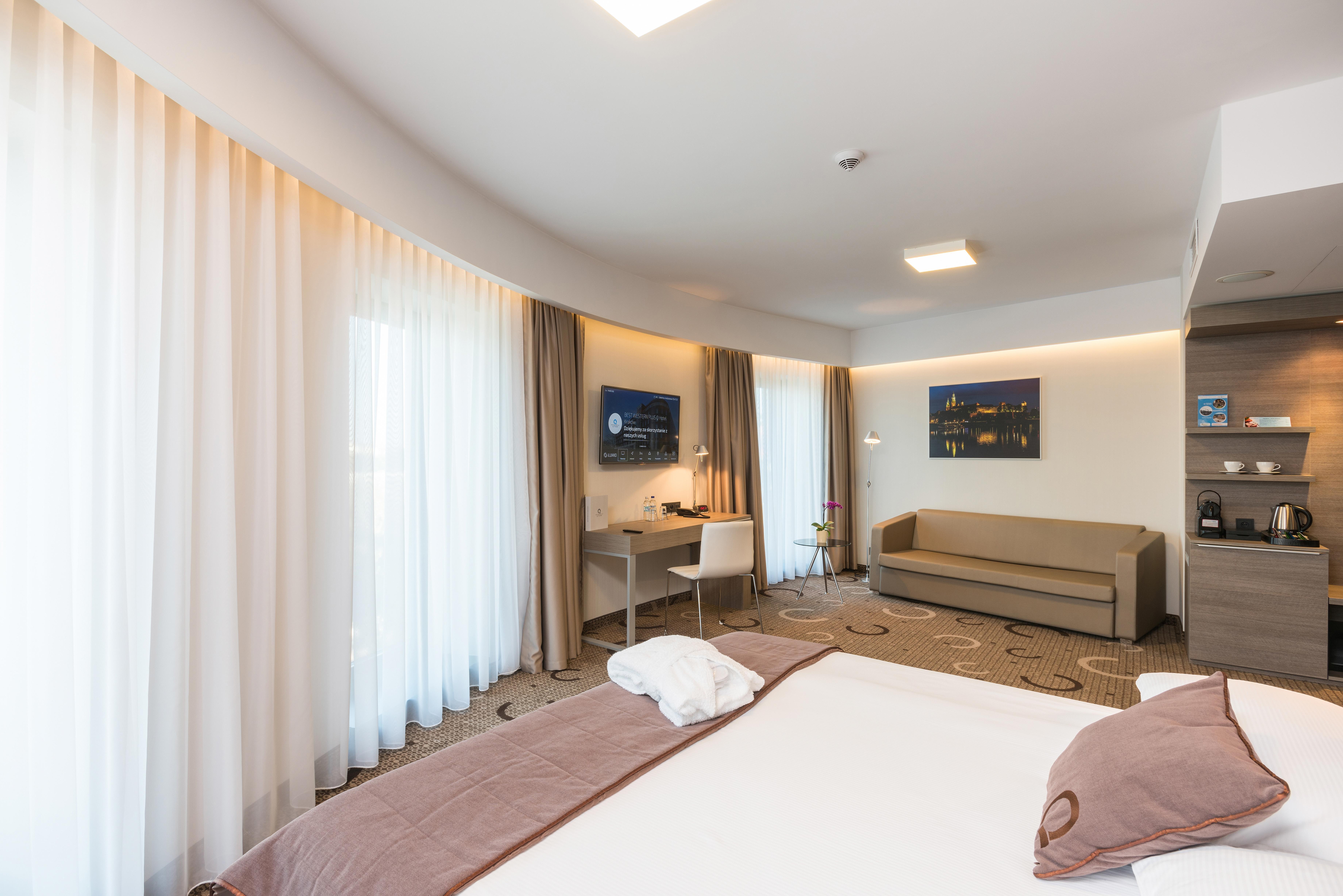 Q Hotel Plus Krakow Dış mekan fotoğraf