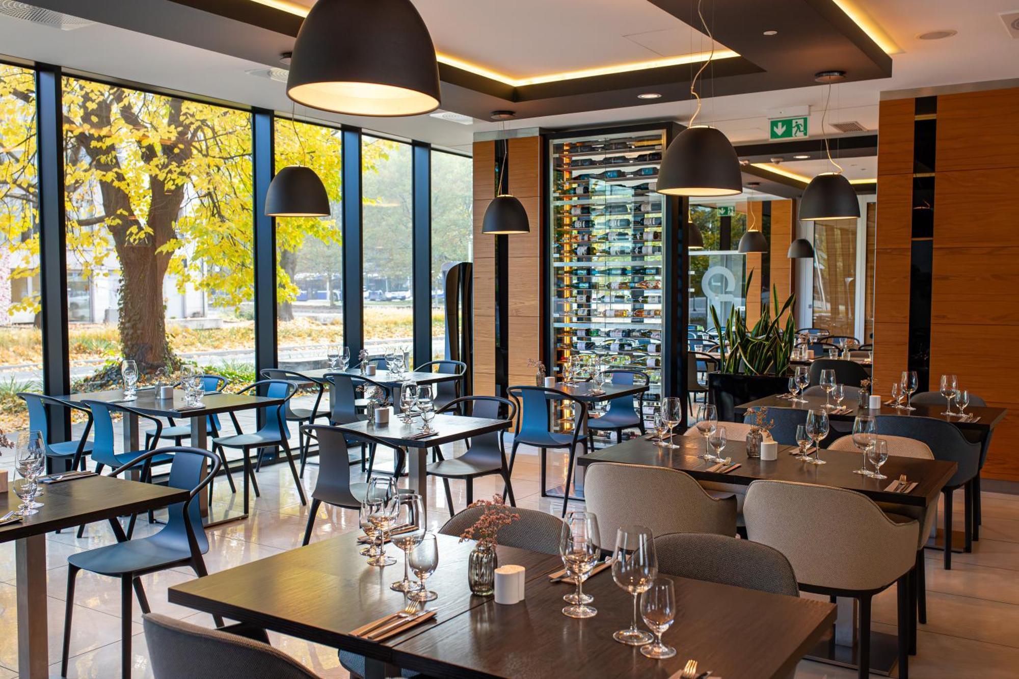 Q Hotel Plus Krakow Dış mekan fotoğraf